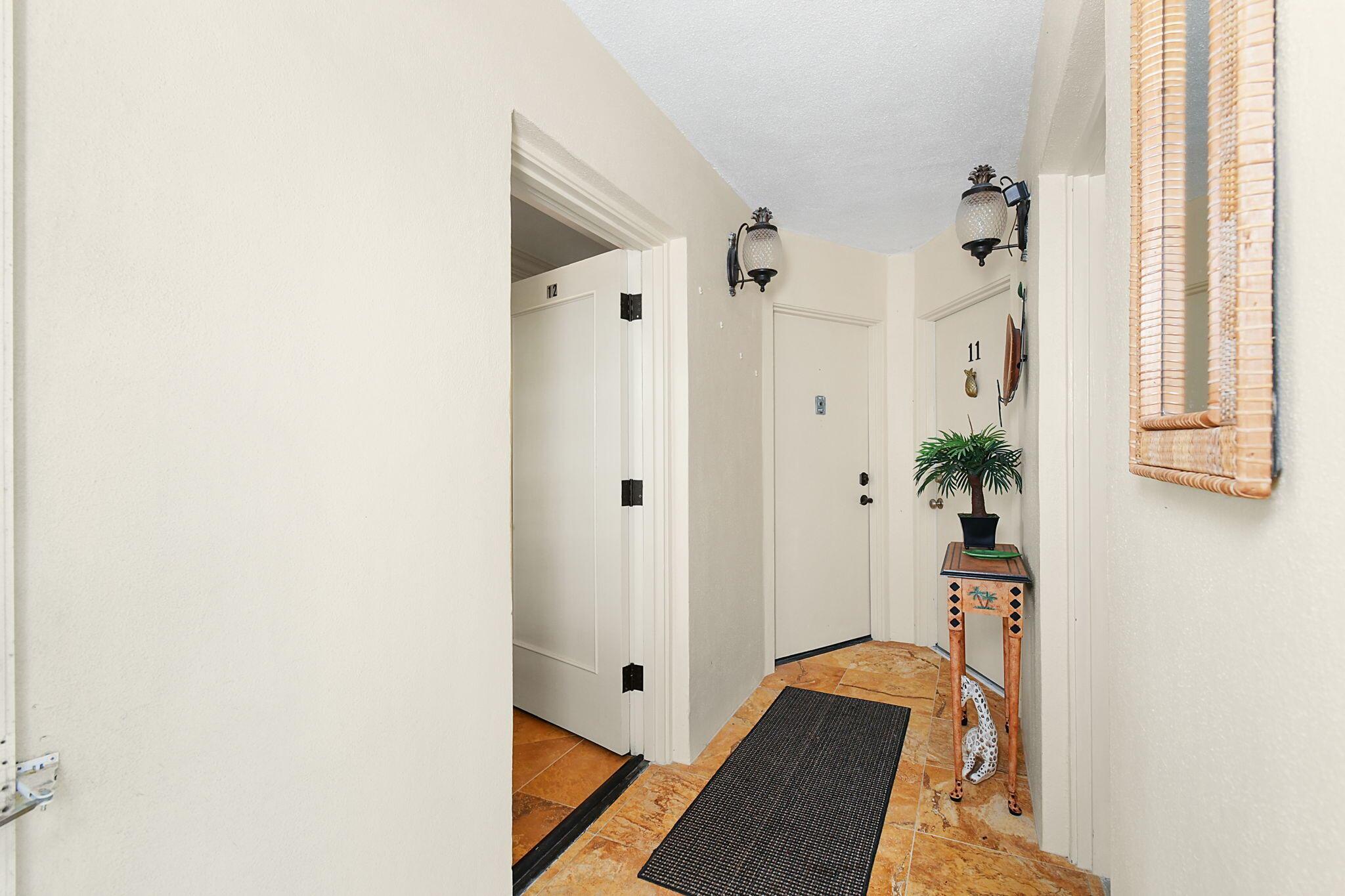 Listing images
