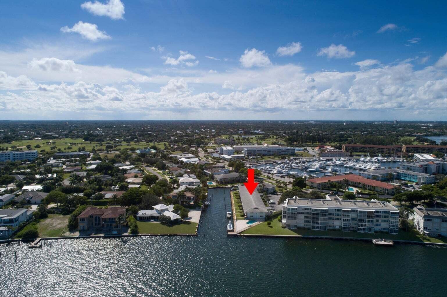 Listing images