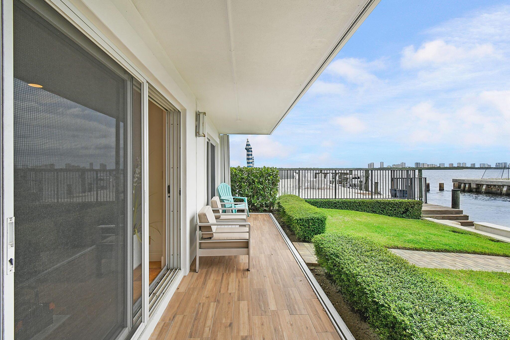 Listing images