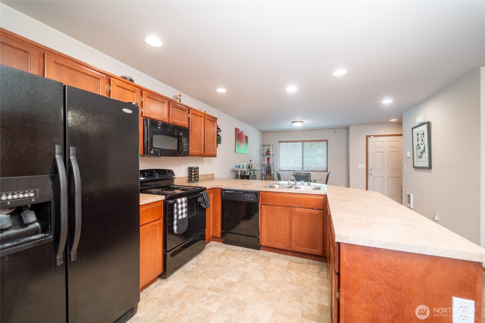 Listing images