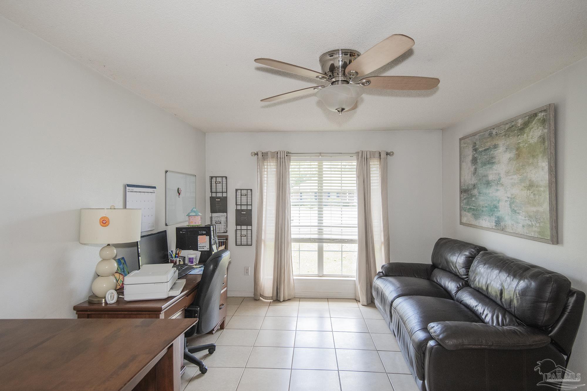 Listing images