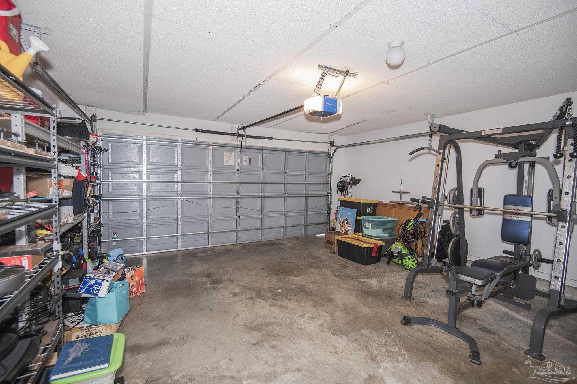 Listing images