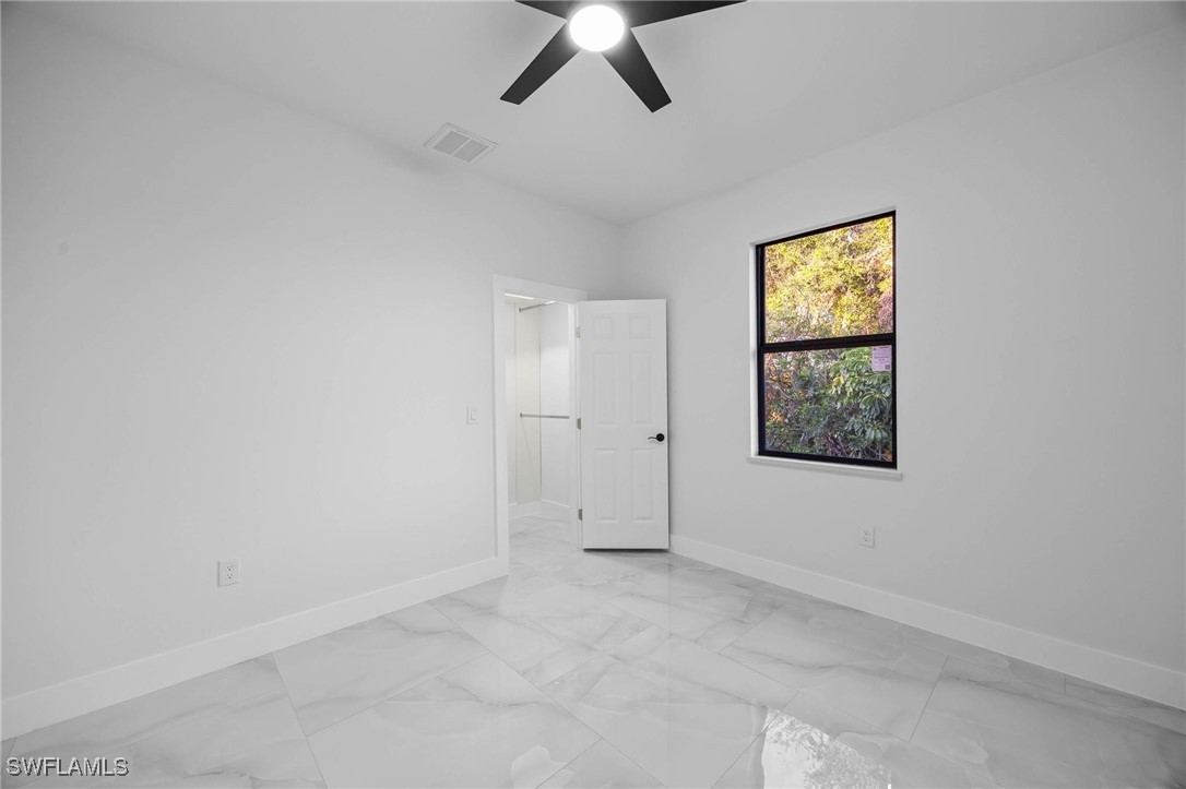 Listing images
