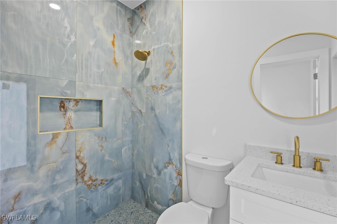 Listing images