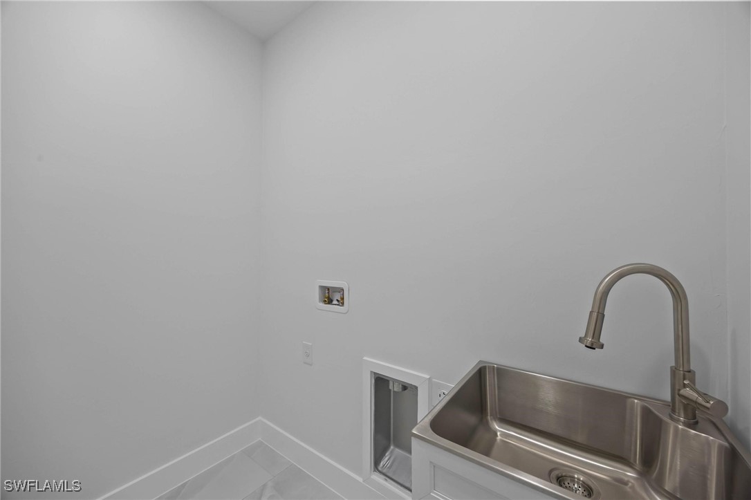 Listing images