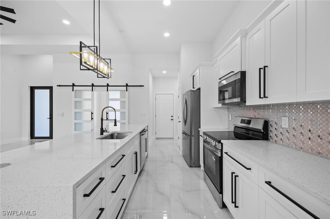 Listing images