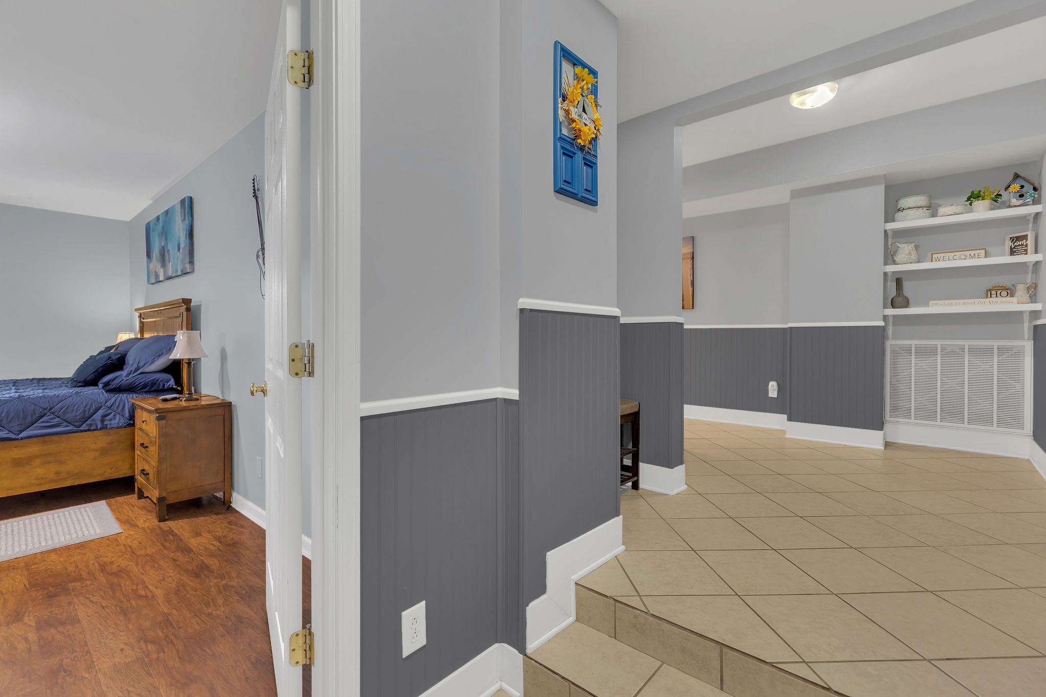 Listing images