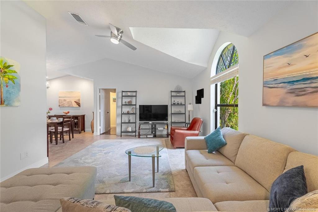 Listing images