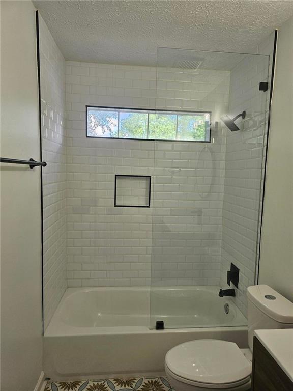 Listing images