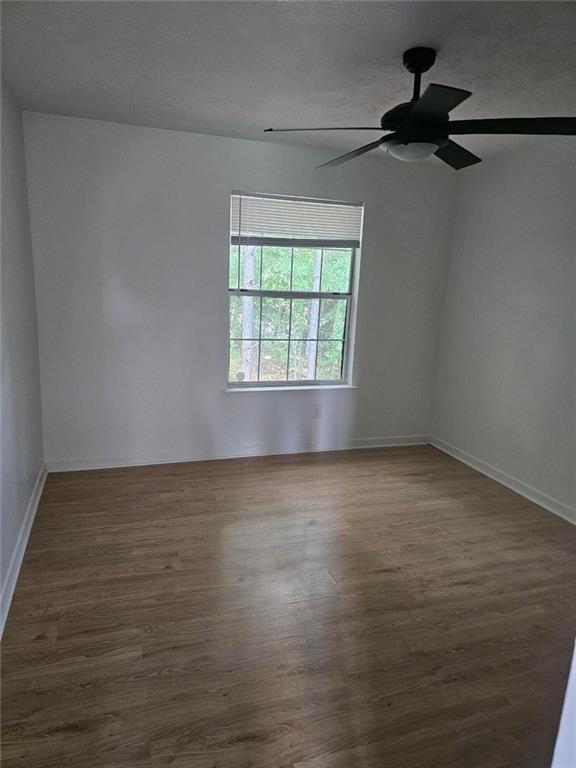 Listing images