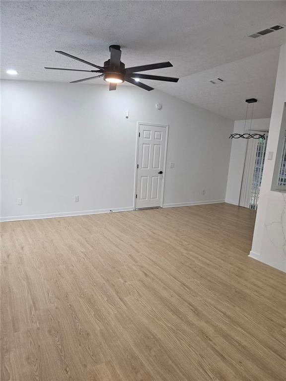 Listing images