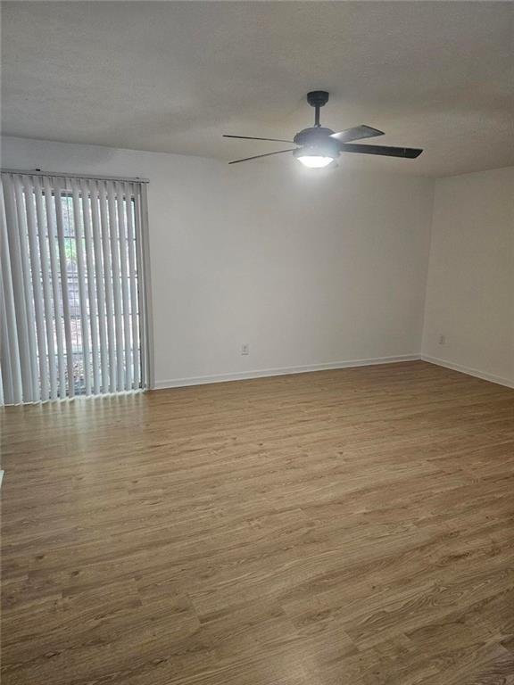 Listing images