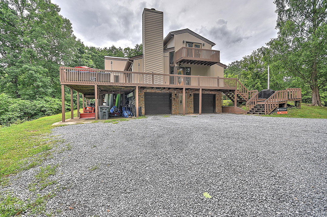 Listing images