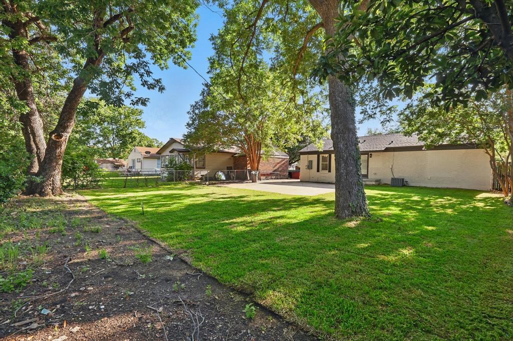 Listing images