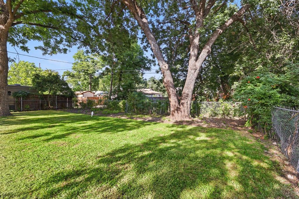 Listing images
