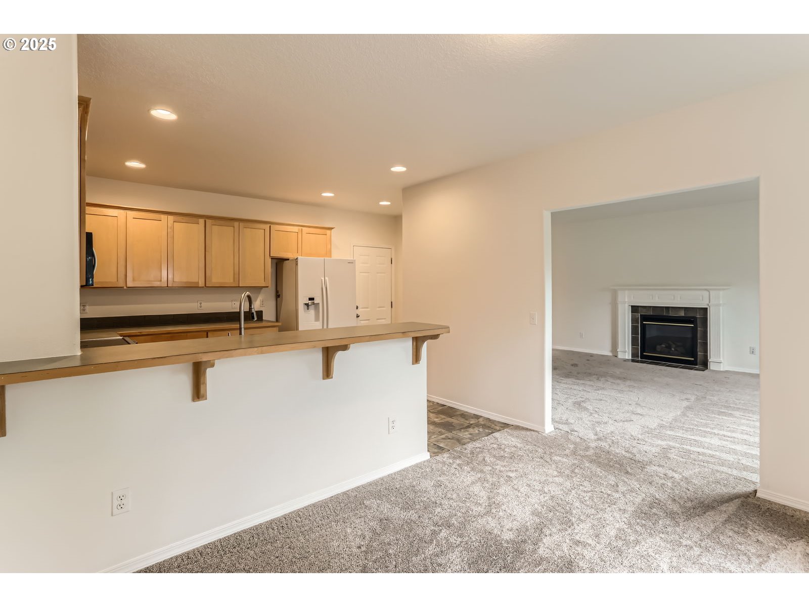 Listing images