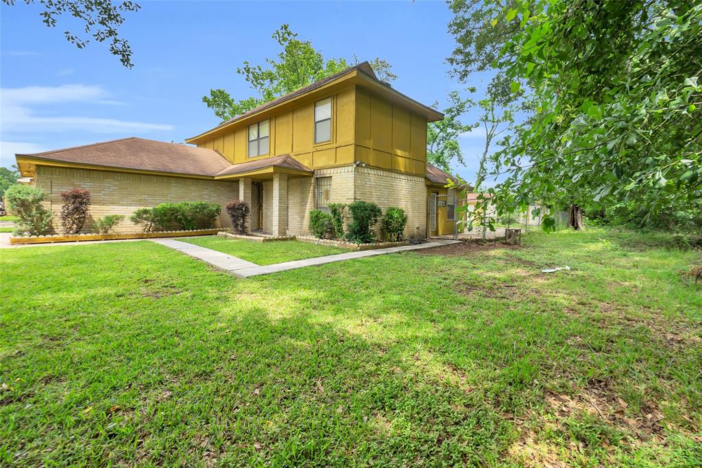 Listing images