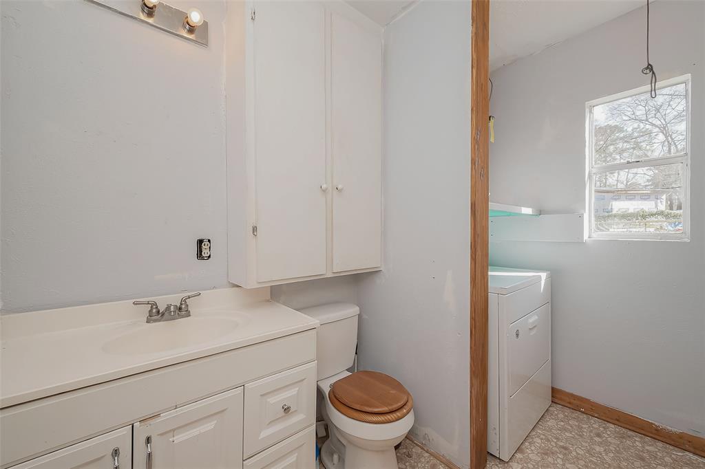 Listing images