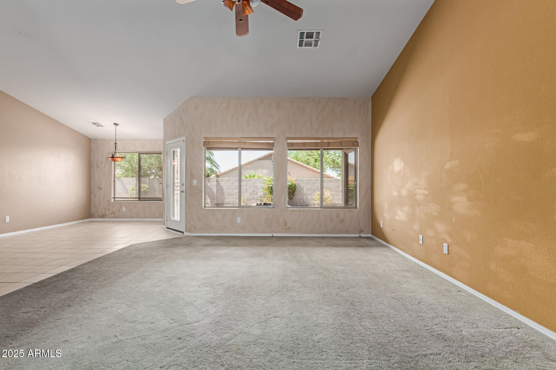 Listing images