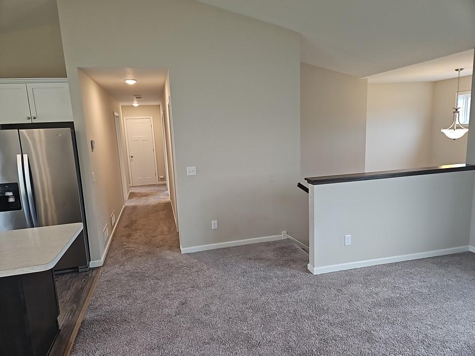 Listing images