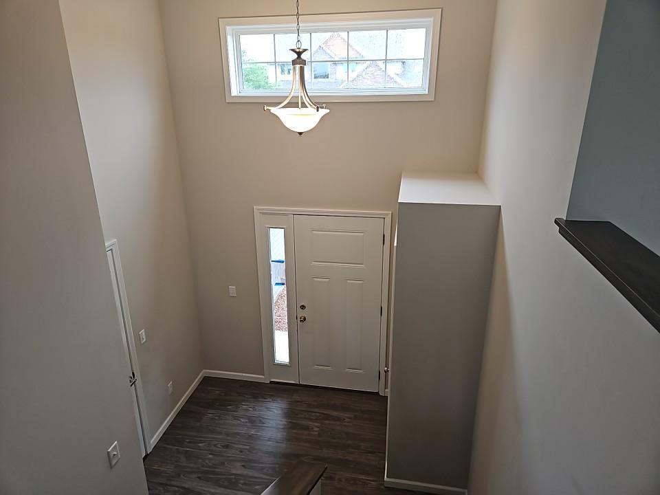 Listing images