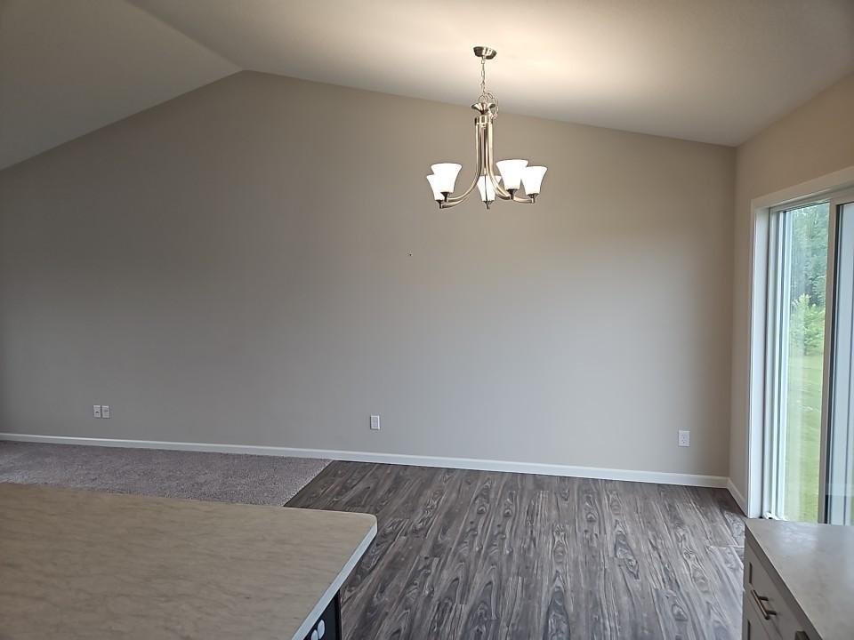 Listing images