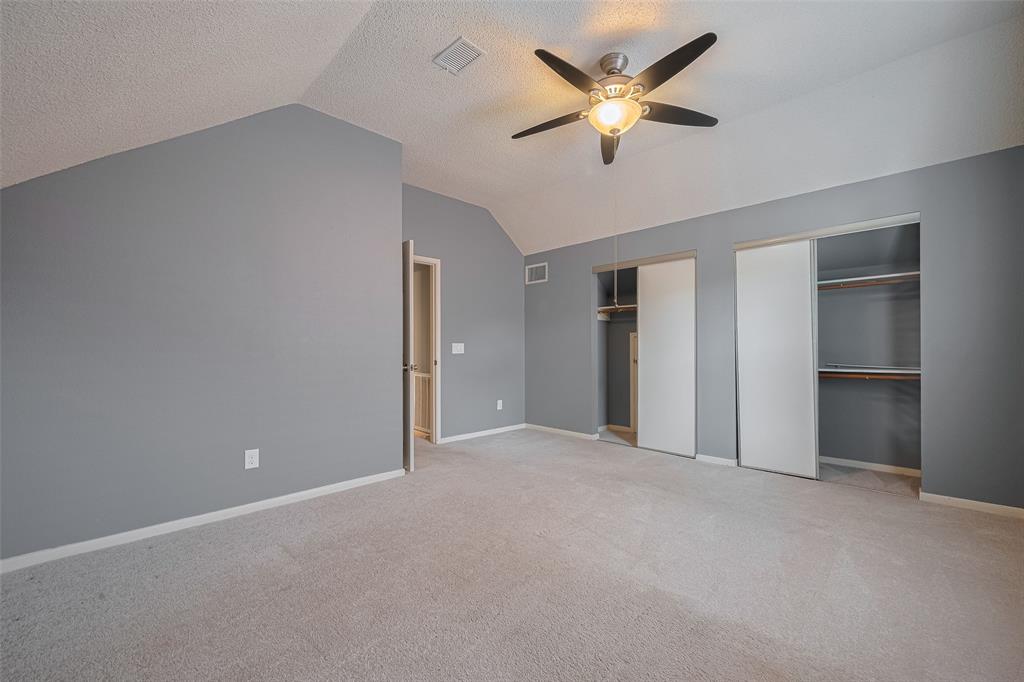 Listing images