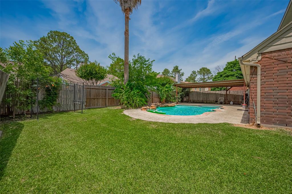 Listing images