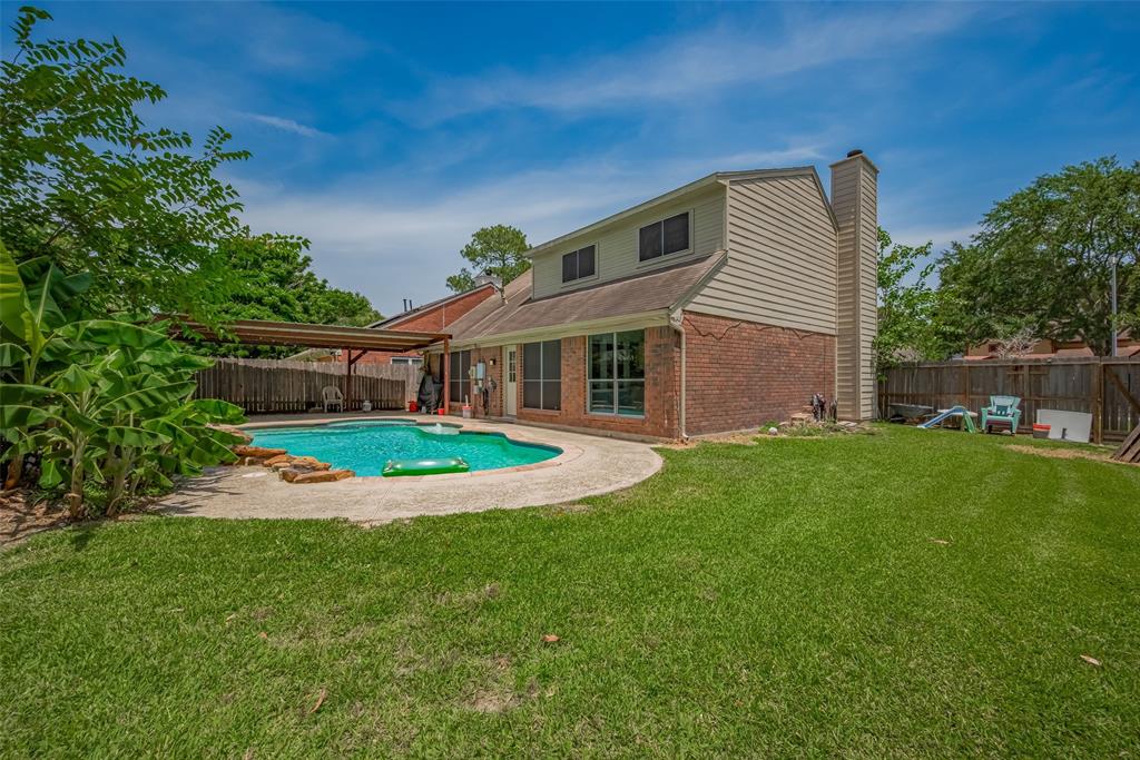 Listing images