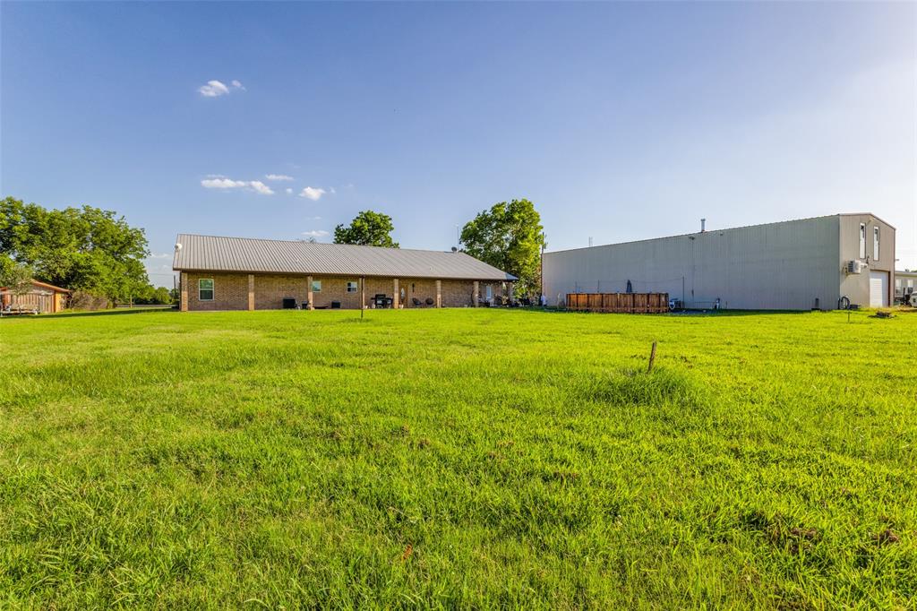 Listing images