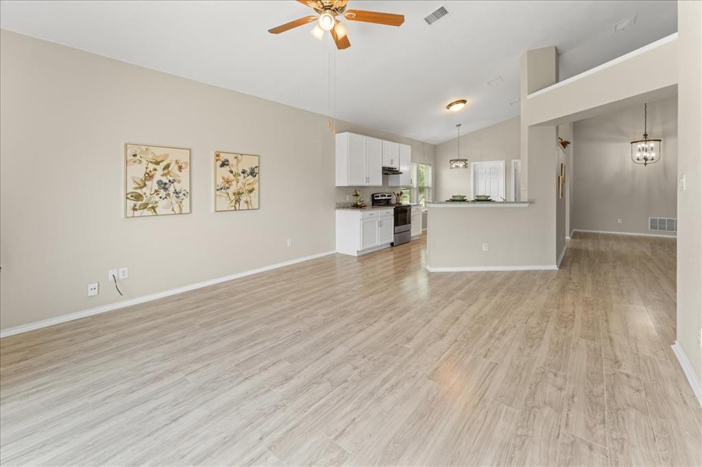 Listing images
