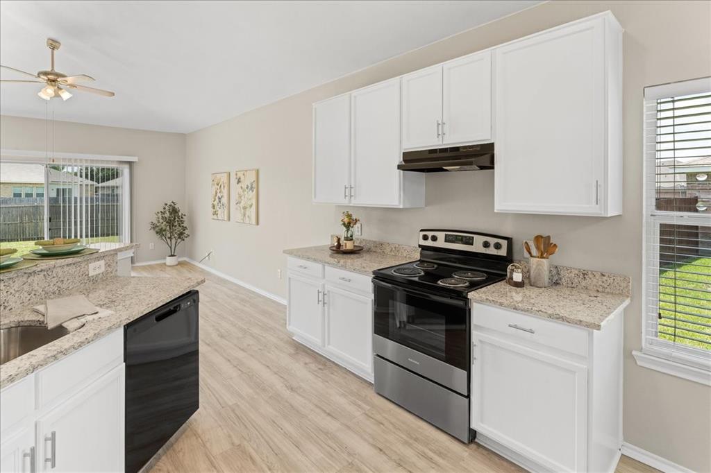 Listing images