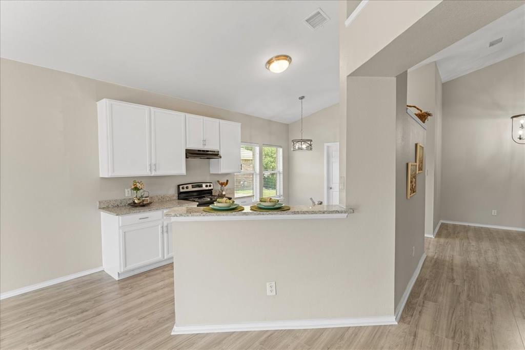 Listing images