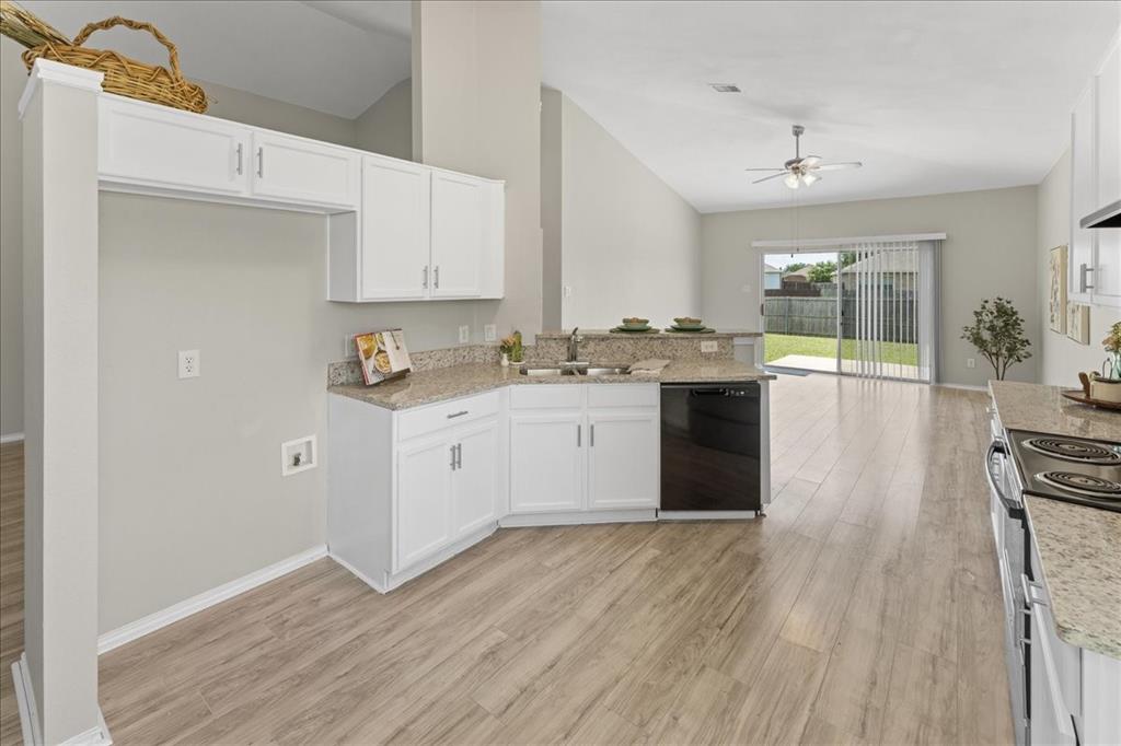 Listing images