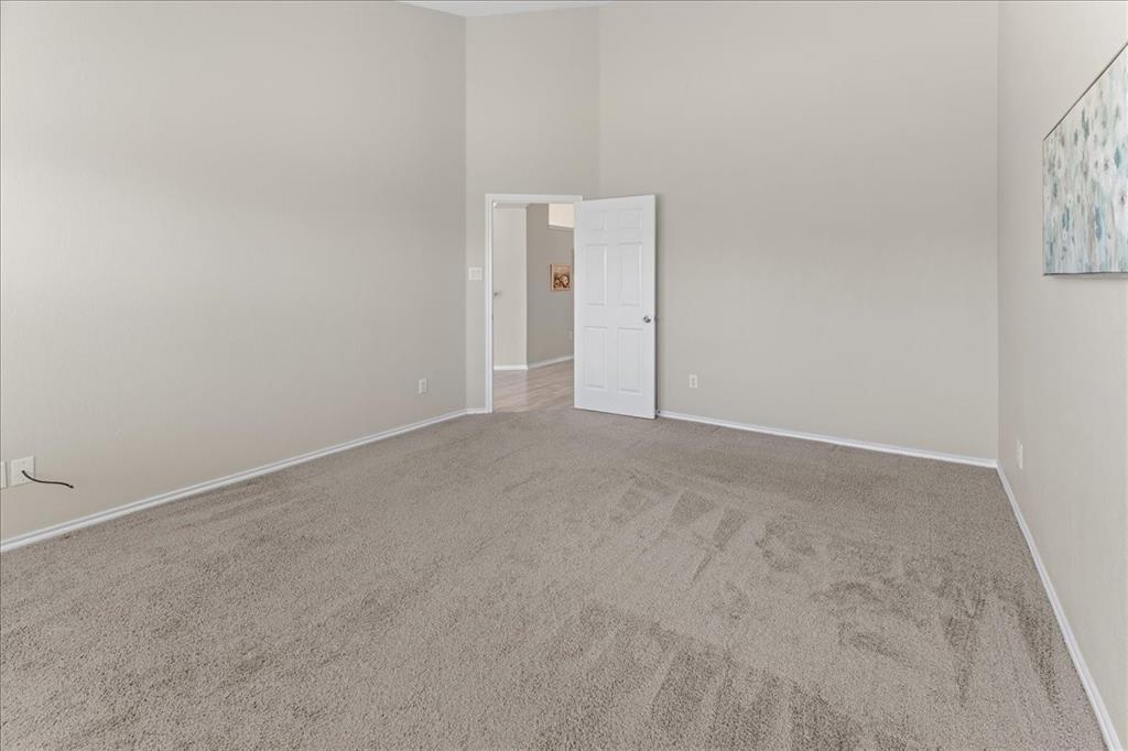Listing images