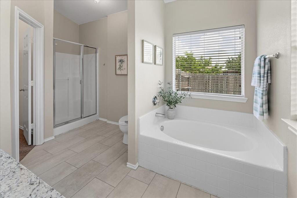Listing images
