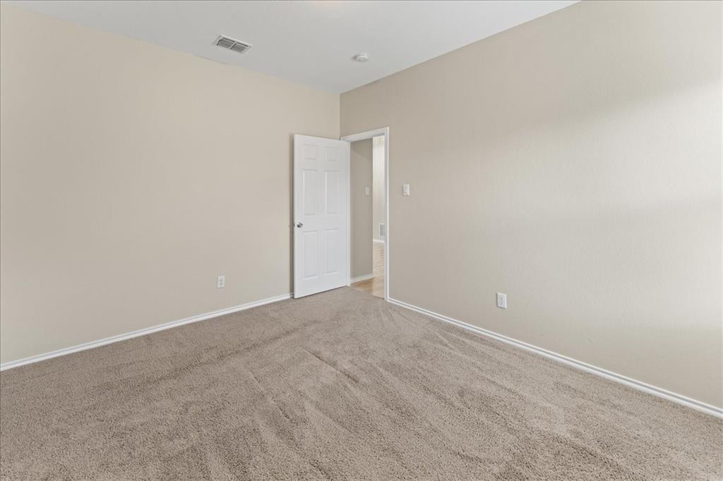Listing images