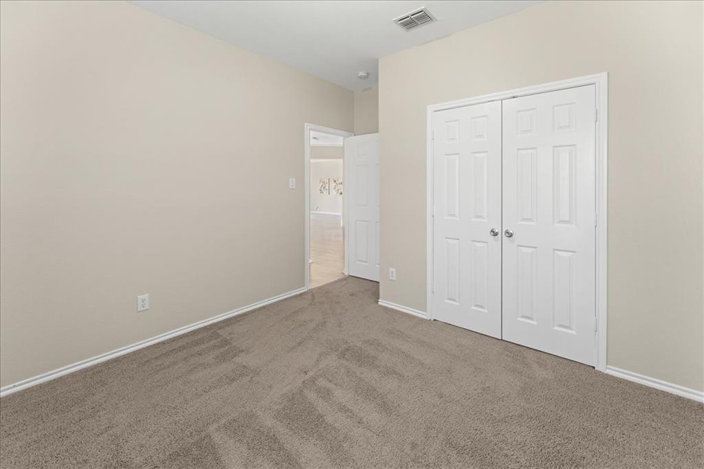 Listing images