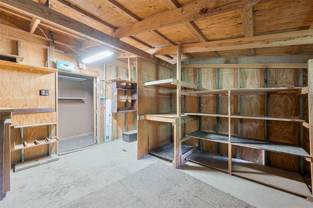 Listing images