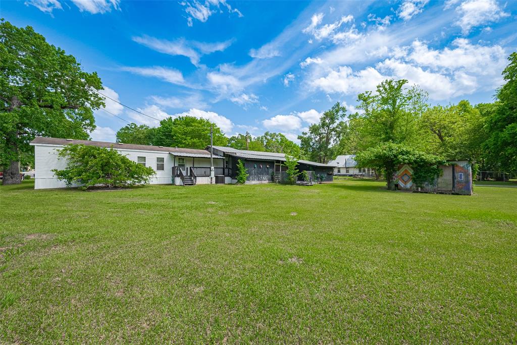 Listing images