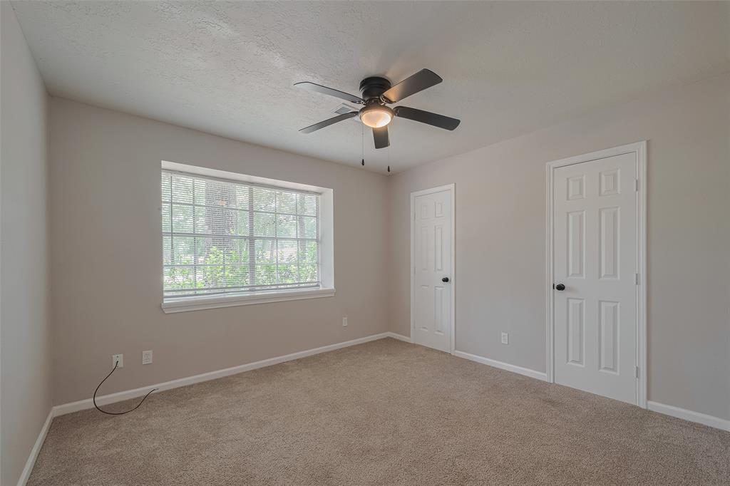 Listing images
