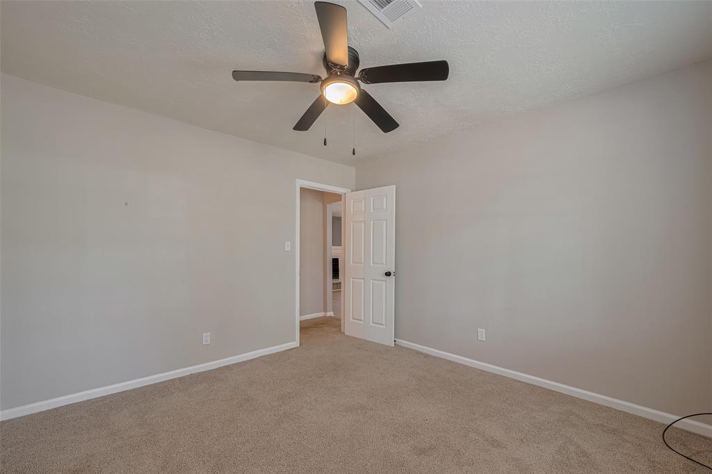 Listing images