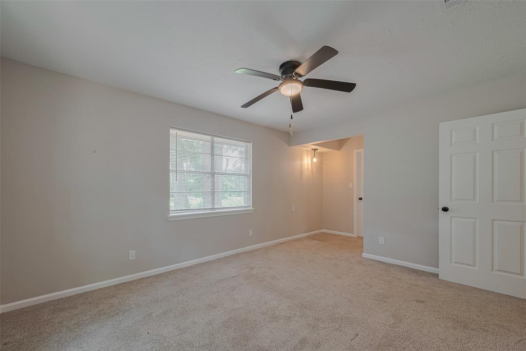 Listing images