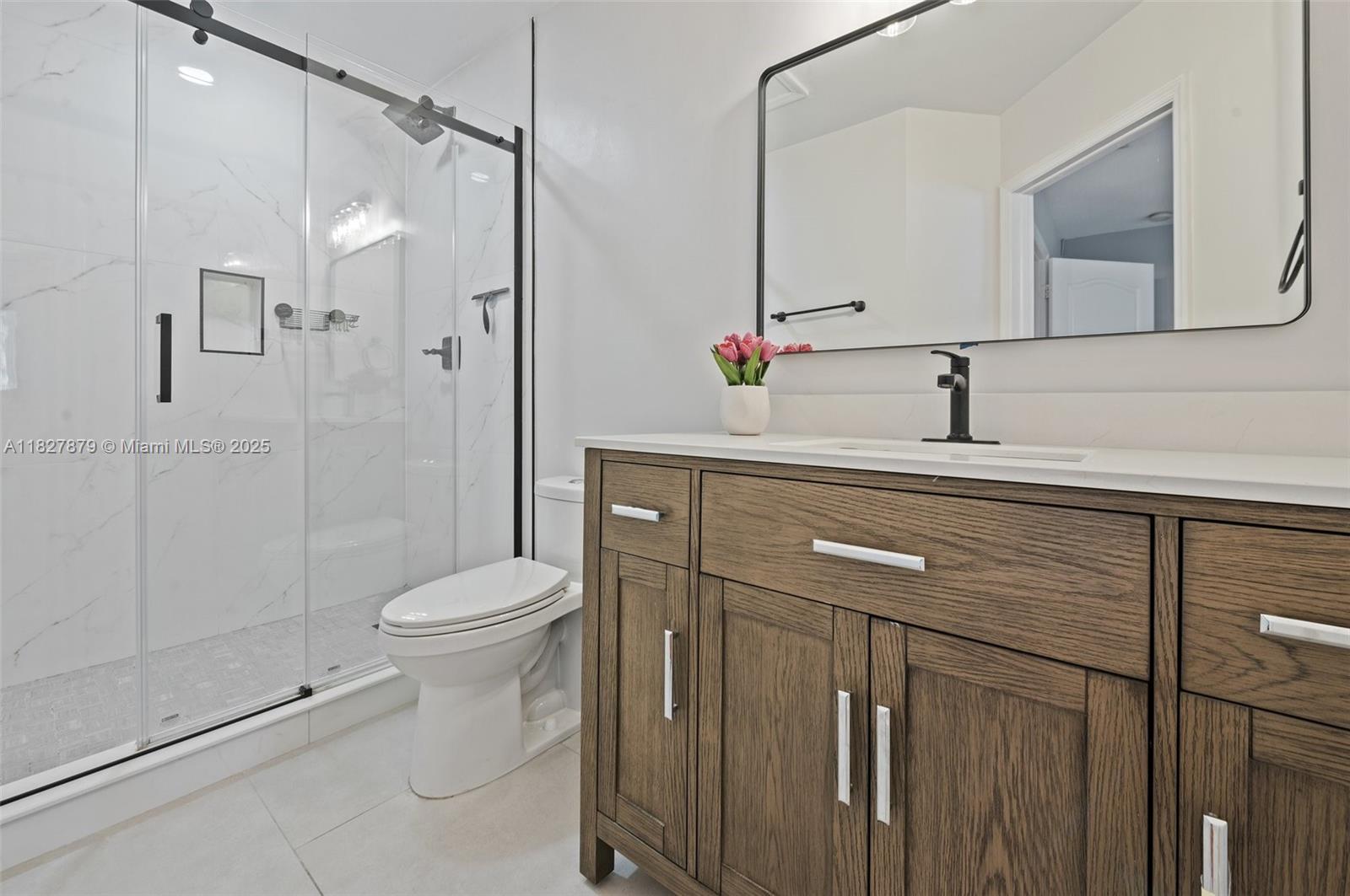 Listing images