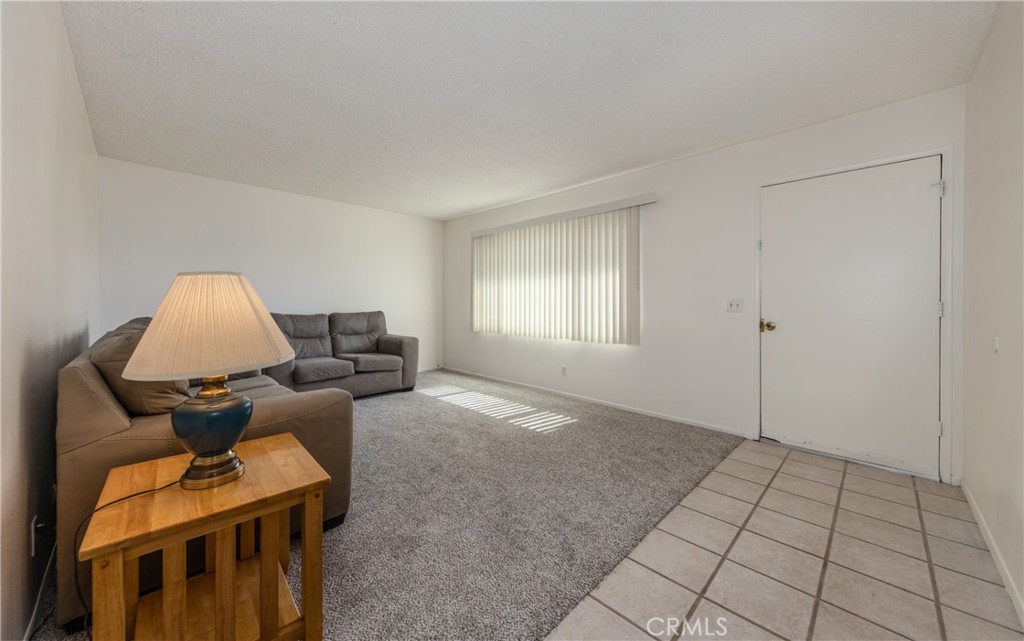 Listing images