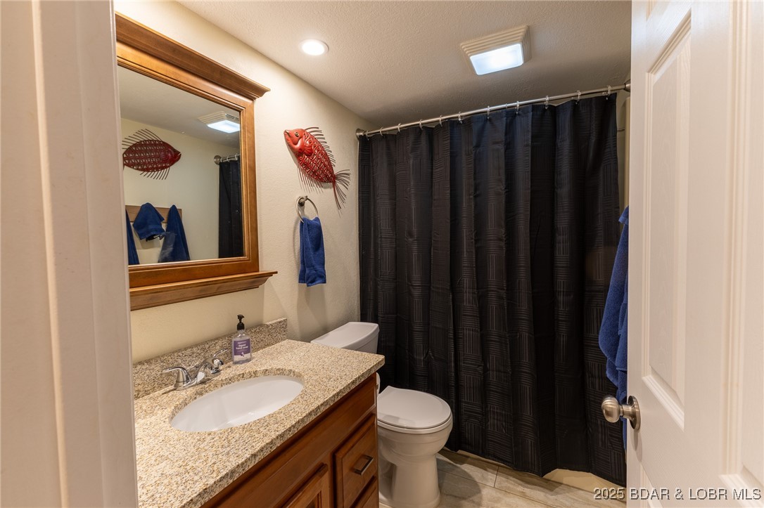 Listing images