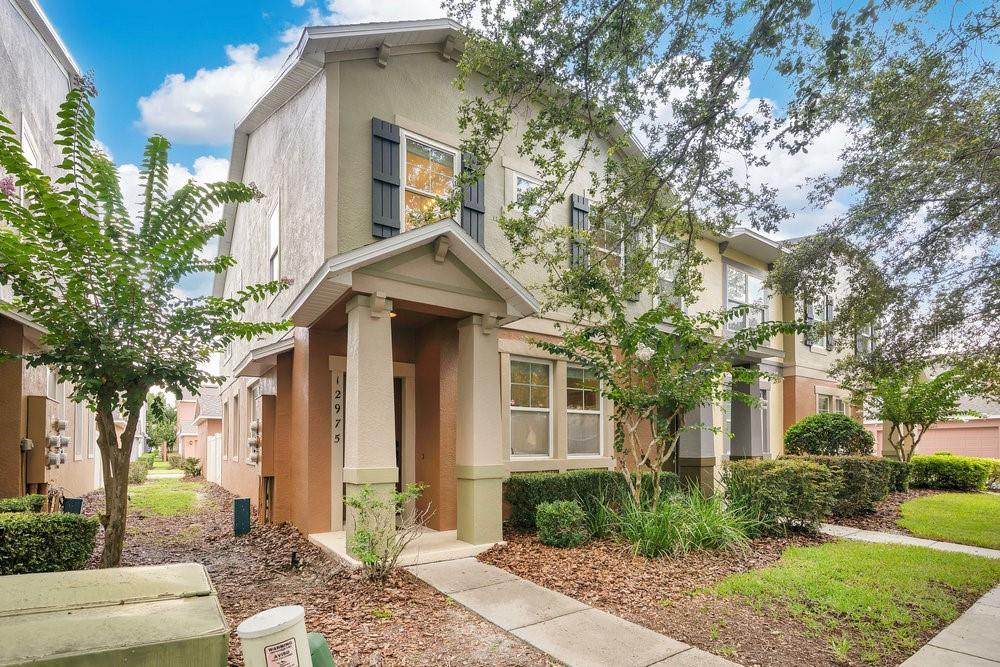 Listing images