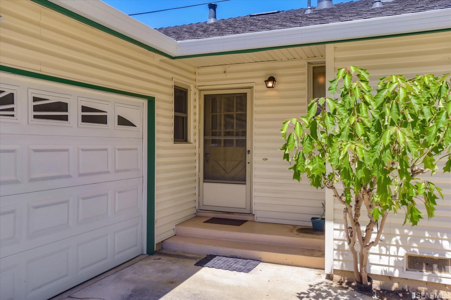 Listing images