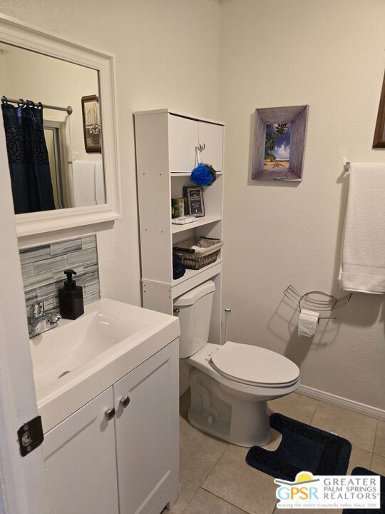Listing images