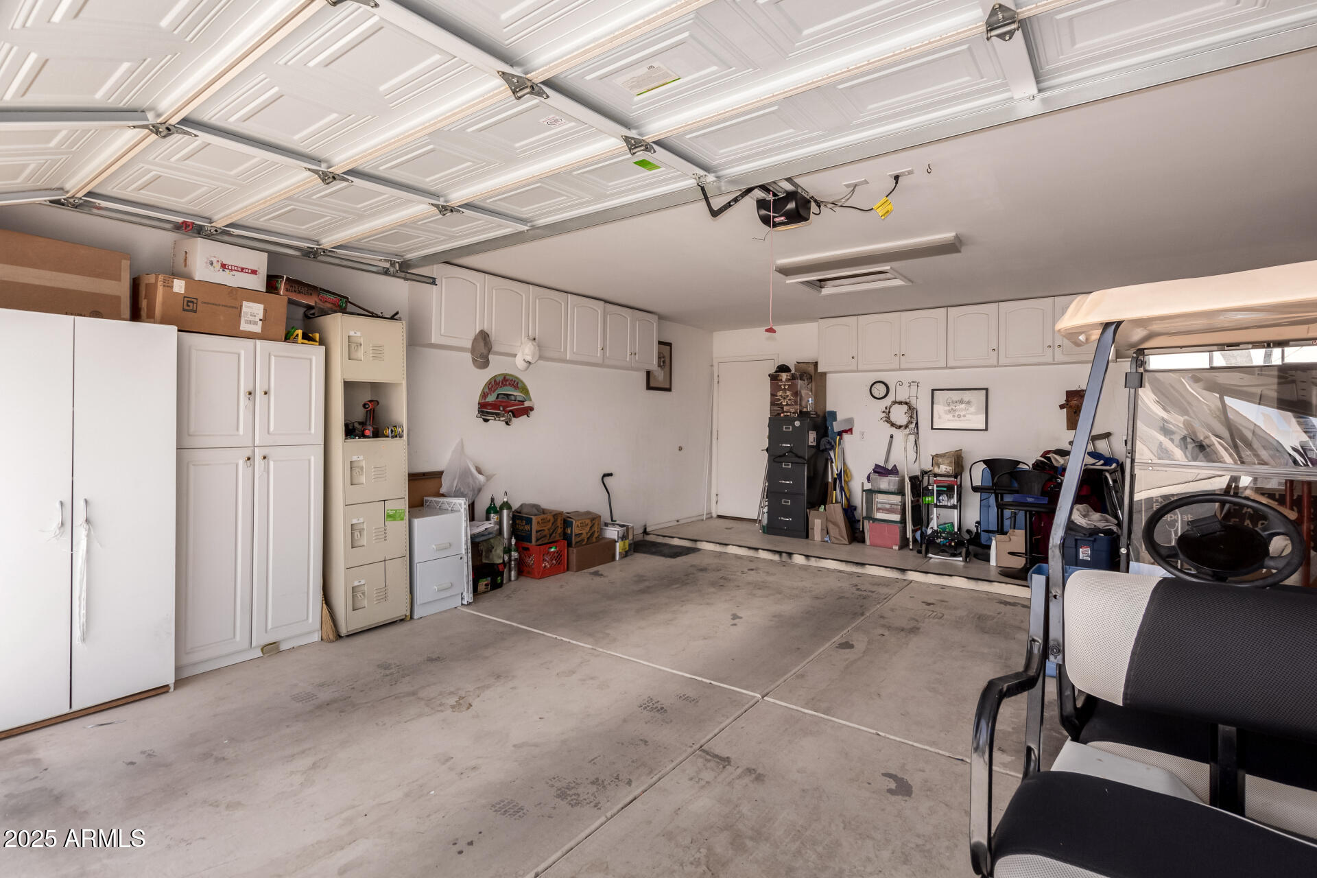 Listing images
